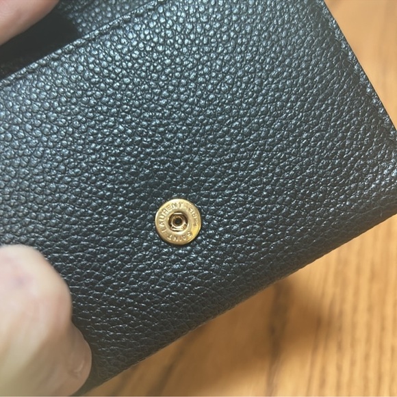 YSL Authentic Yves Saint Laurent Black Leather Key Holder with Gold Hardware - Picture 11 of 12